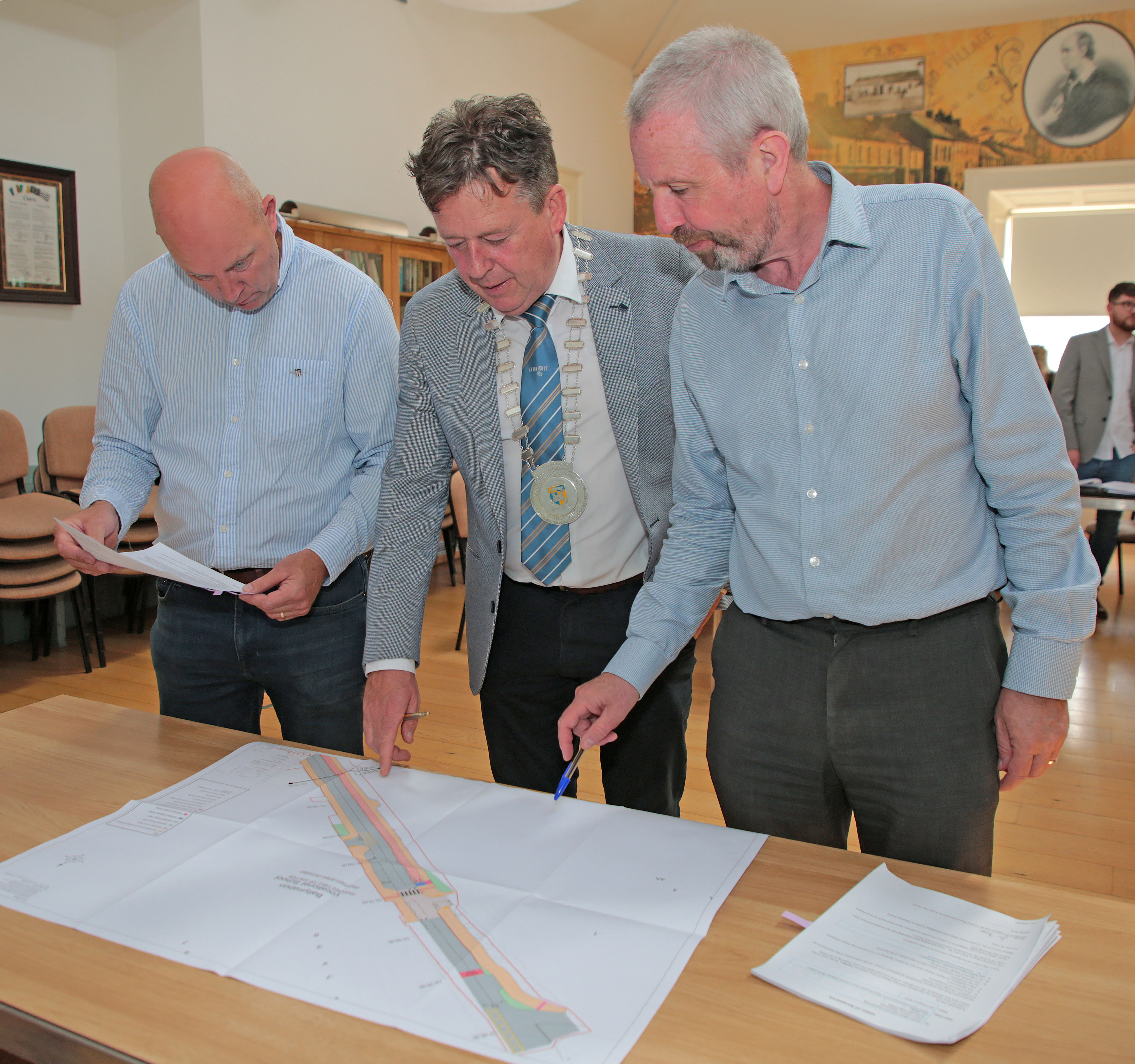 Contract-signing-photo-2